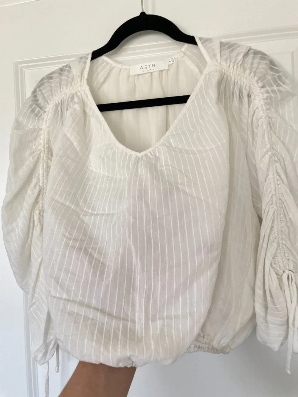 ASTR The Label White Sheer Ruched Sleeve Blouse S V Neck Tie Detail Stripe